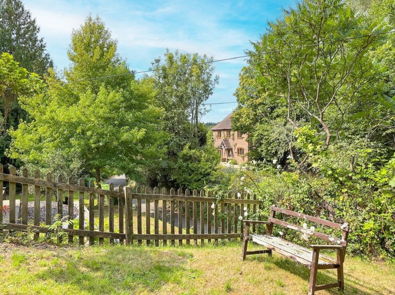 Images for Pikes Hill, Lyndhurst, SO43