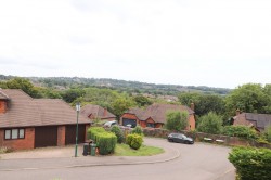 Images for Starrs Mead, Battle, East Sussex