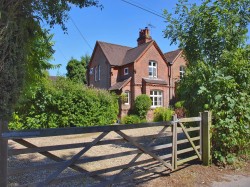 Images for 3 Park Close, Lyndhurst, SO43