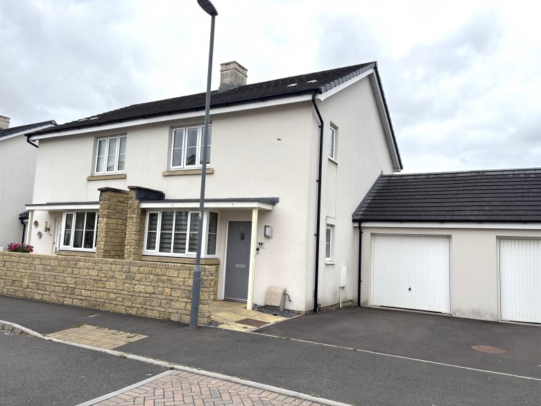 Click the photo for more details of Nightingale Way, Westfield, Radstock, Somerset