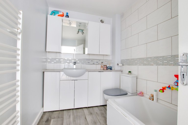 Images for Grosvenor Mews, Southampton Road, Lymington, SO41