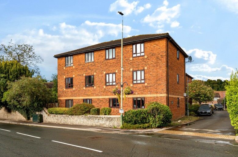 Click the photo for more details of Buttons Yard, Warminster