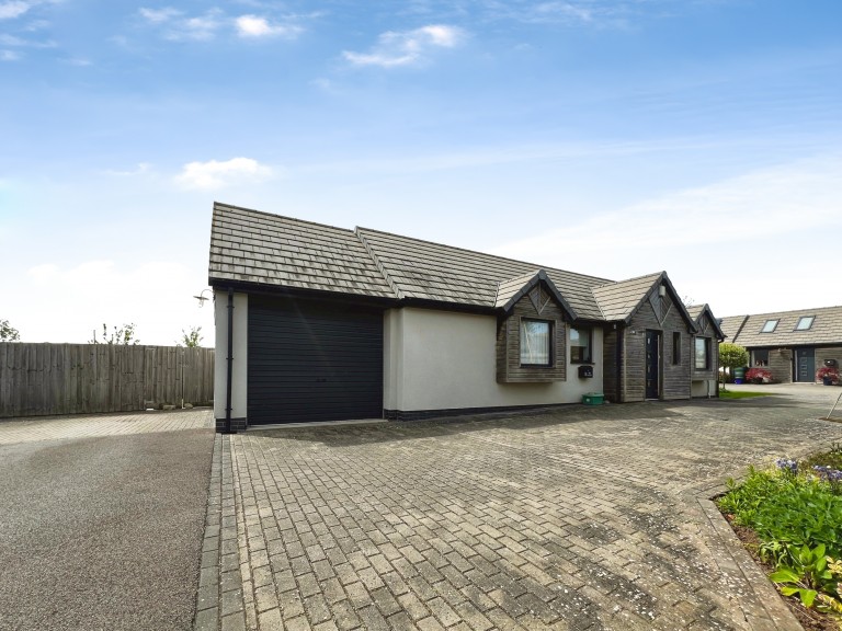 Images for Long Lane, Walton, Somerset