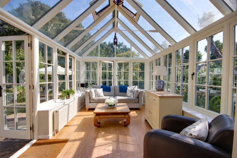 Click the photo for more details of Joys Lane, Norley Wood, Lymington, SO41