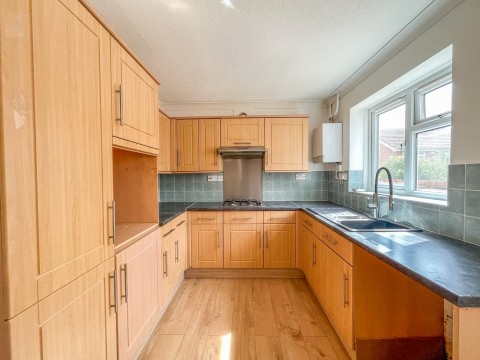 Click the photo for more details of Falconers Drive, Battle, East Sussex