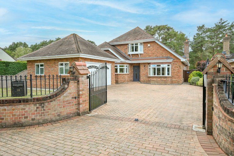 Images for Struan Gardens , Ashley Heath, Ringwood, BH24