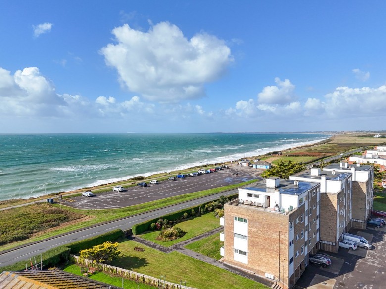 Click the photo for more details of Whitby Road, Milford on Sea, Lymington, SO41