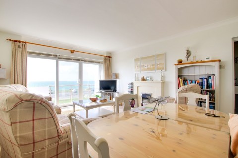 Click the photo for more details of Whitby Road, Milford on Sea, Lymington, SO41