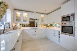 Images for The Ostlers, Hordle, Lymington, SO41