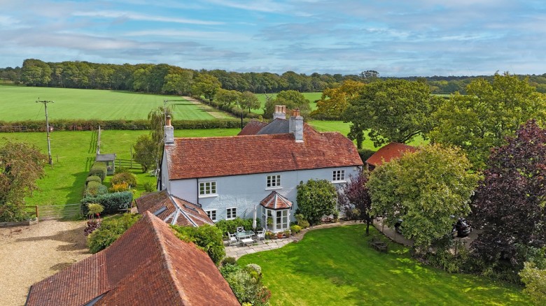 Click the photo for more details of Shirley, Bransgore, Christchurch, BH23