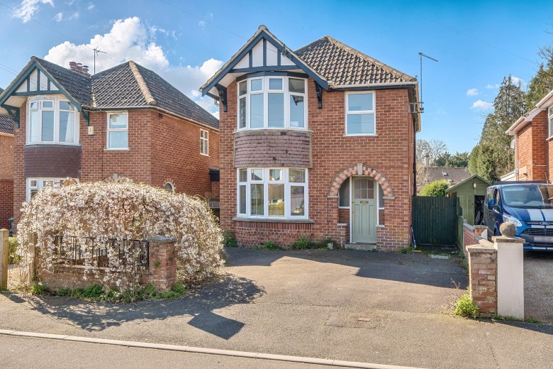 Click the photo for more details of Windsor Crescent, Frome, Somerset