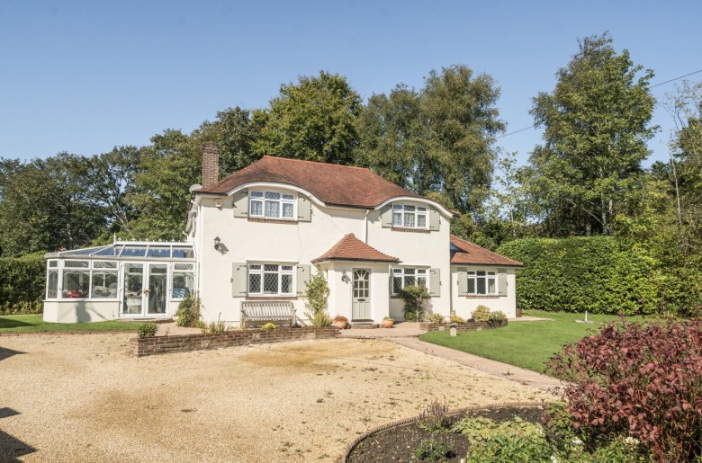 Click the photo for more details of Brighton Road, Sway, Lymington, SO41