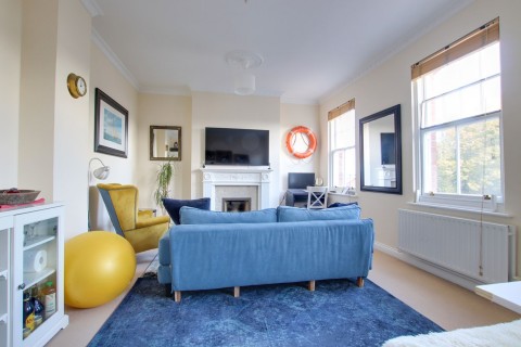 Click the photo for more details of Grove Road, Lymington, SO41
