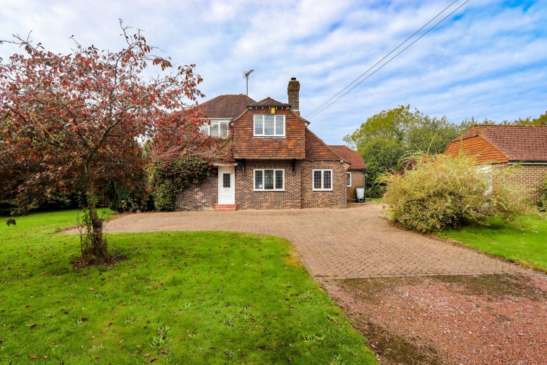 Click the photo for more details of Sedlescombe, East Sussex