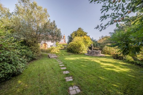 Click the photo for more details of Beckley, Christchurch, BH23