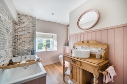 Images for Beckley, Christchurch, BH23