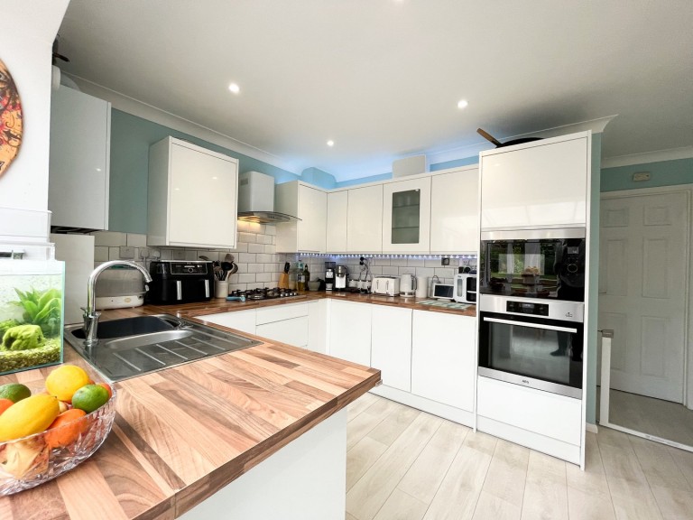 Images for Swallow Drive, Battle, East Sussex