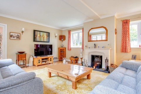 Click the photo for more details of Broadlands Road, Brockenhurst, SO42