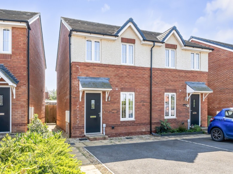 Click the photo for more details of Uppingstock Road, Glastonbury, Somerset