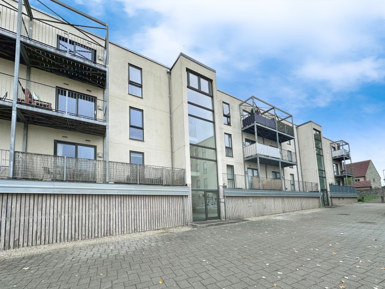 Images for Lime Tree Square, Street