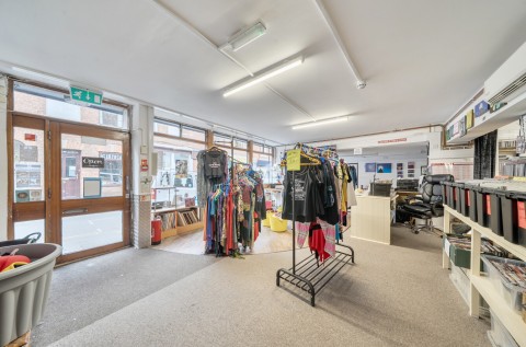 Click the photo for more details of Benedict Street, Glastonbury, Somerset