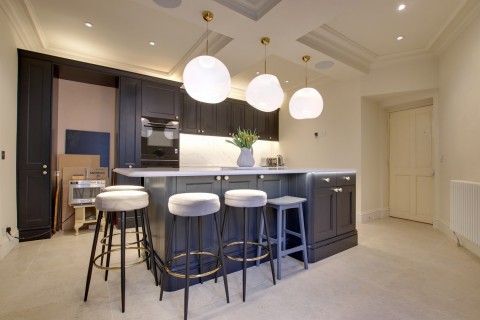 Click the photo for more details of St Thomas Street, Lymington, SO41