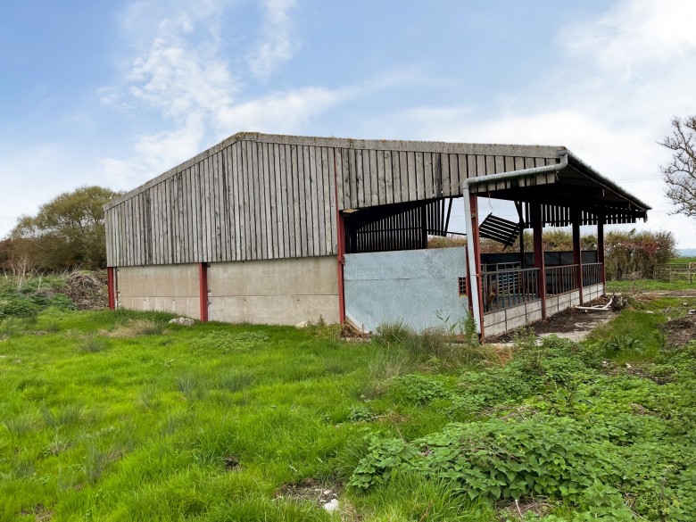 Click the photo for more details of Meare Road, Glastonbury, Somerset