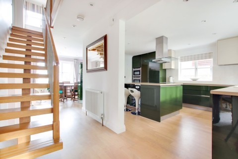 Click the photo for more details of Sky End Lane, Hordle, Lymington, SO41