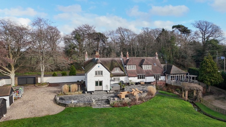 Images for Salisbury Road, Christchurch, BH23