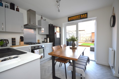 Click the photo for more details of Curlew Way, Cheddar, Somerset