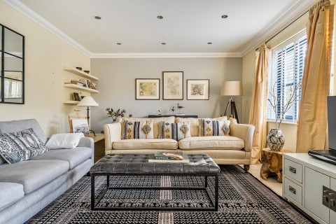 Click the photo for more details of Belmore Lane, Lymington, SO41