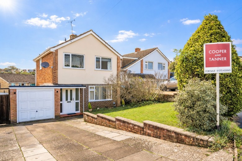 Click the photo for more details of Leys Lane, Frome, Somerset