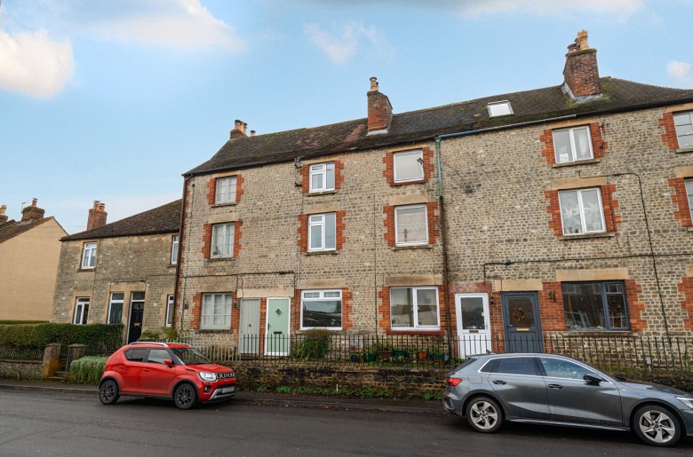Click the photo for more details of West Street, Warminster, Wiltshire