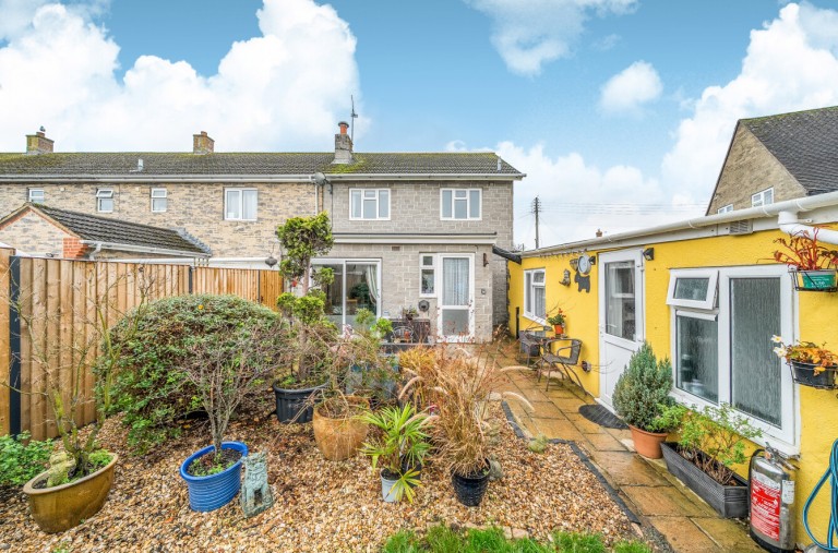 Images for St Cleers Way, Somerton, Somerset