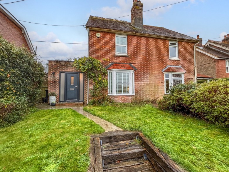 Click the photo for more details of Hoath Hill, Mountfield, East Sussex