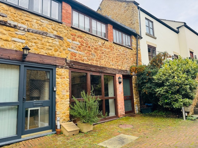 Click the photo for more details of Fore Street, Castle Cary, Somerset