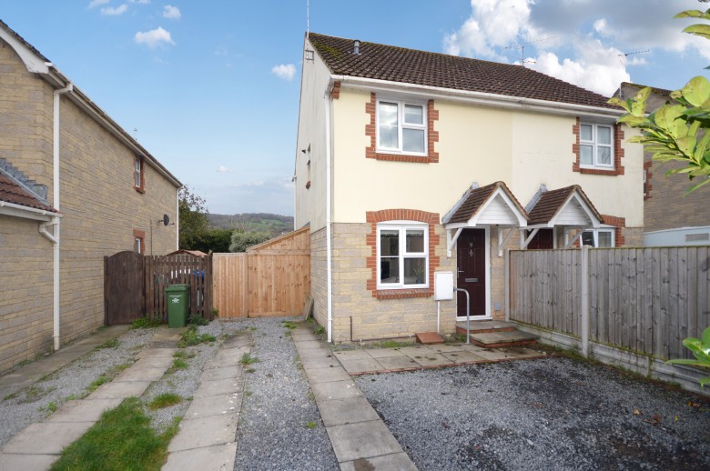 Click the photo for more details of Felsberg Way, Cheddar, Somerset