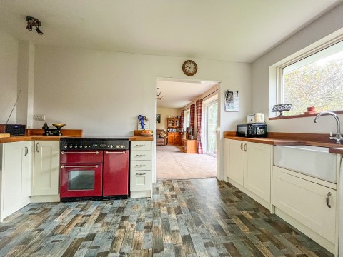 Click the photo for more details of Turkey Road, Bexhill-on-Sea, East Sussex