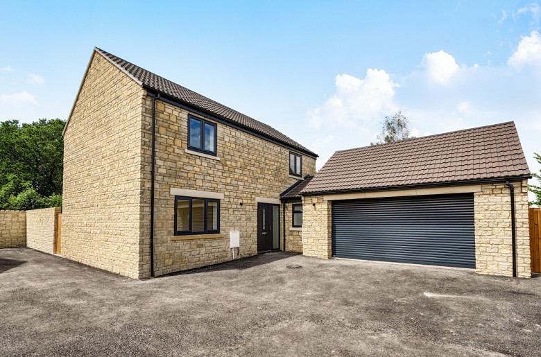 Click the photo for more details of Lipyeate, Coleford, Radstock