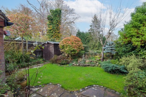Click the photo for more details of Marley Lane, Battle, East Sussex
