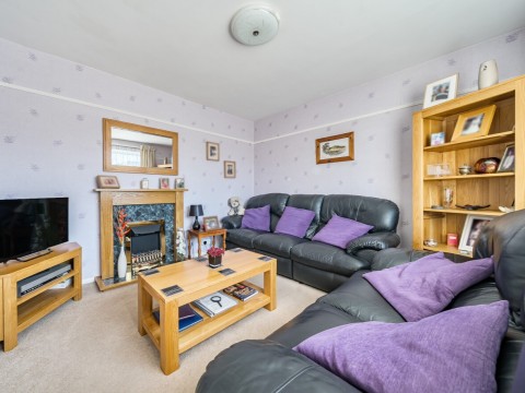 Click the photo for more details of Monington Road, Glastonbury, Somerset