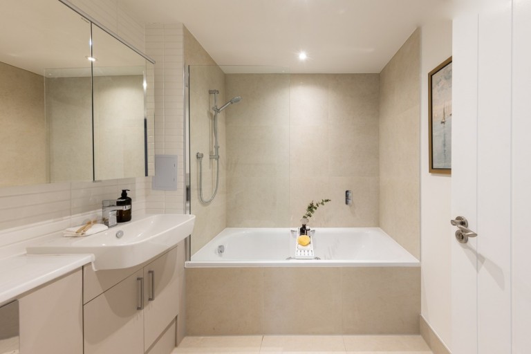 Images for Lymington Gate, Stanford Hill, Lymington, SO41