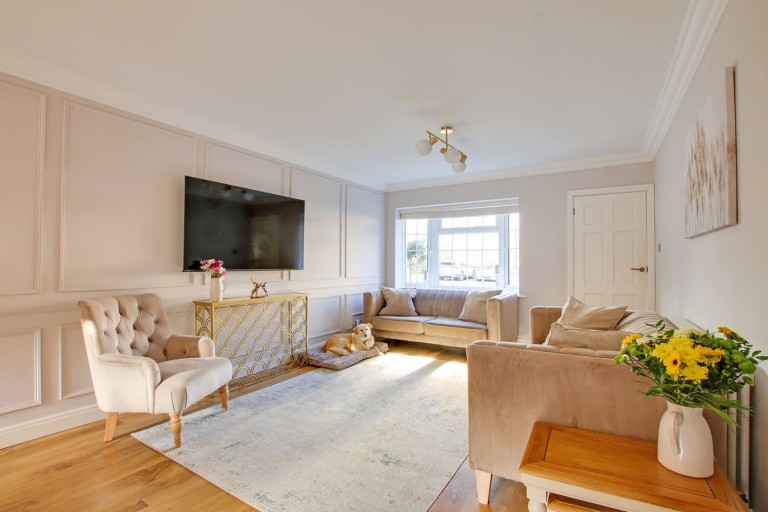 Images for White Barn Crescent, Hordle, Lymington, SO41