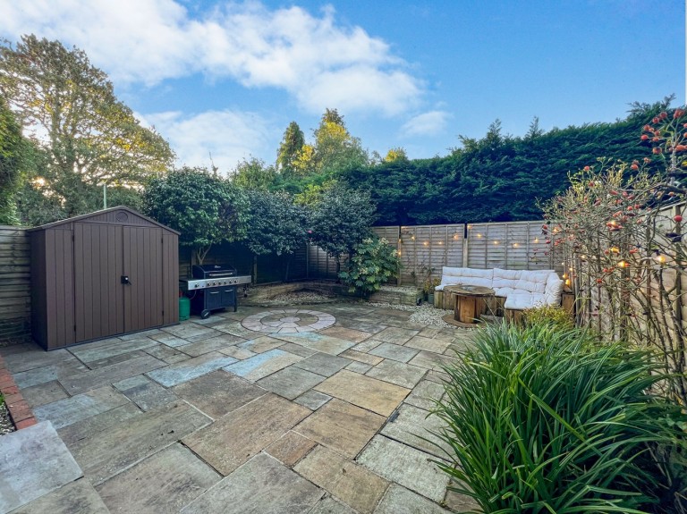 Images for White Barn Crescent, Hordle, Lymington, SO41