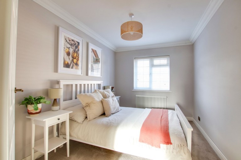 Images for White Barn Crescent, Hordle, Lymington, SO41