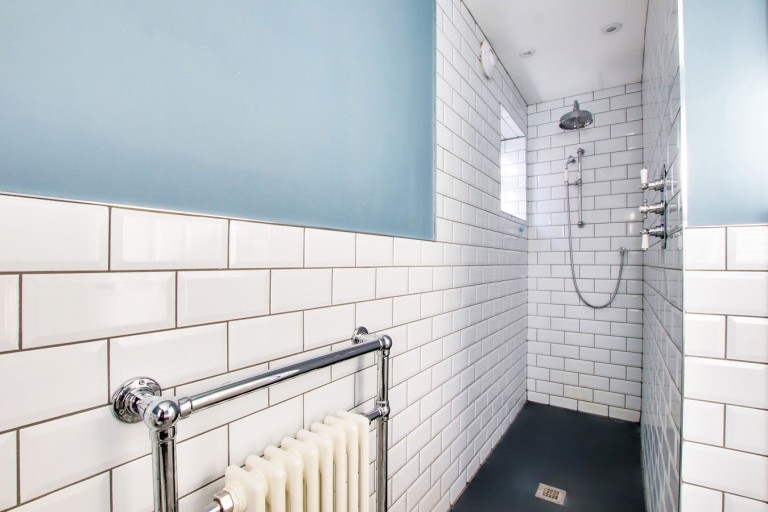 Images for White Barn Crescent, Hordle, Lymington, SO41