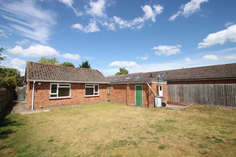 Click the photo for more details of Shirburn Road, Watlington
