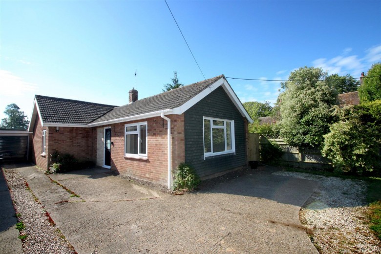 Click the photo for more details of Shirburn Road, Watlington