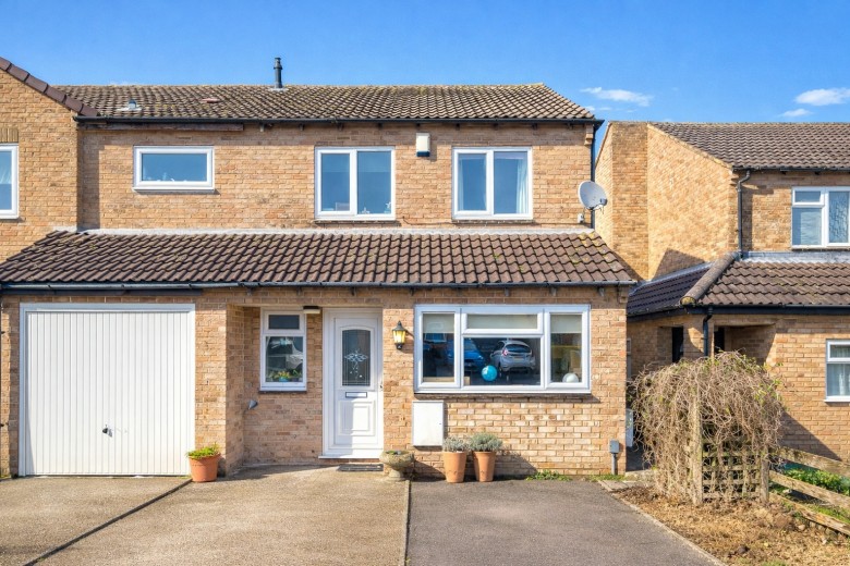 Click the photo for more details of Chestnut Close, Frome, Somerset
