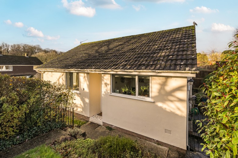 Click the photo for more details of Kings Castle Road, Wells, Somerset